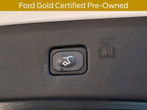 Used 2022 Ford Edge SEL w/ Convenience Package image 32