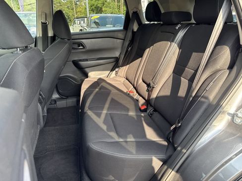 Used 2024 Nissan Rogue S AWD/4WD image 29