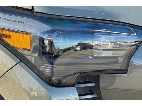 New 2026 Toyota Tacoma TRD Off-Road AWD/4WD image 28