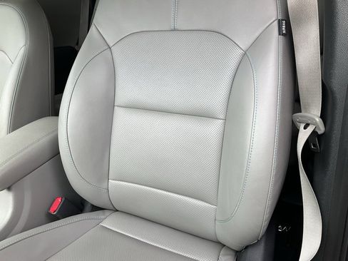 Used 2019 Kia Niro EX Premium w/ Sunroof Package image 16