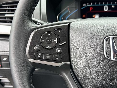 Used 2023 Honda Odyssey EX-L image 19