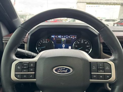 Used 2023 Ford Expedition Limited AWD/4WD image 26