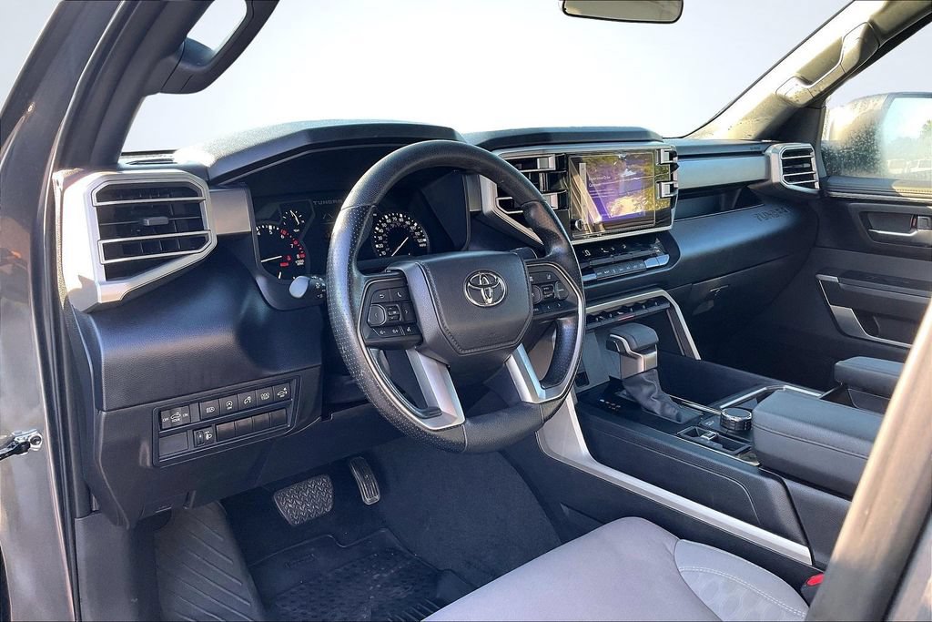 Used 2025 Toyota Tundra SR5 w/ SR5 Convenience Package AWD/4WD image 19