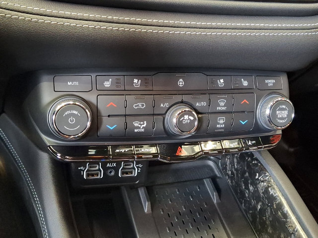 Used 2026 Dodge Durango SRT Hellcat w/ Premium Group AWD/4WD image 15