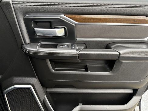 Used 2024 RAM 3500 Laramie w/ Bed Utility Group image 29