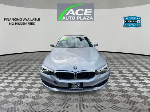 Used 2018 BMW 530i xDrive w/ Premium Package AWD/4WD image 3