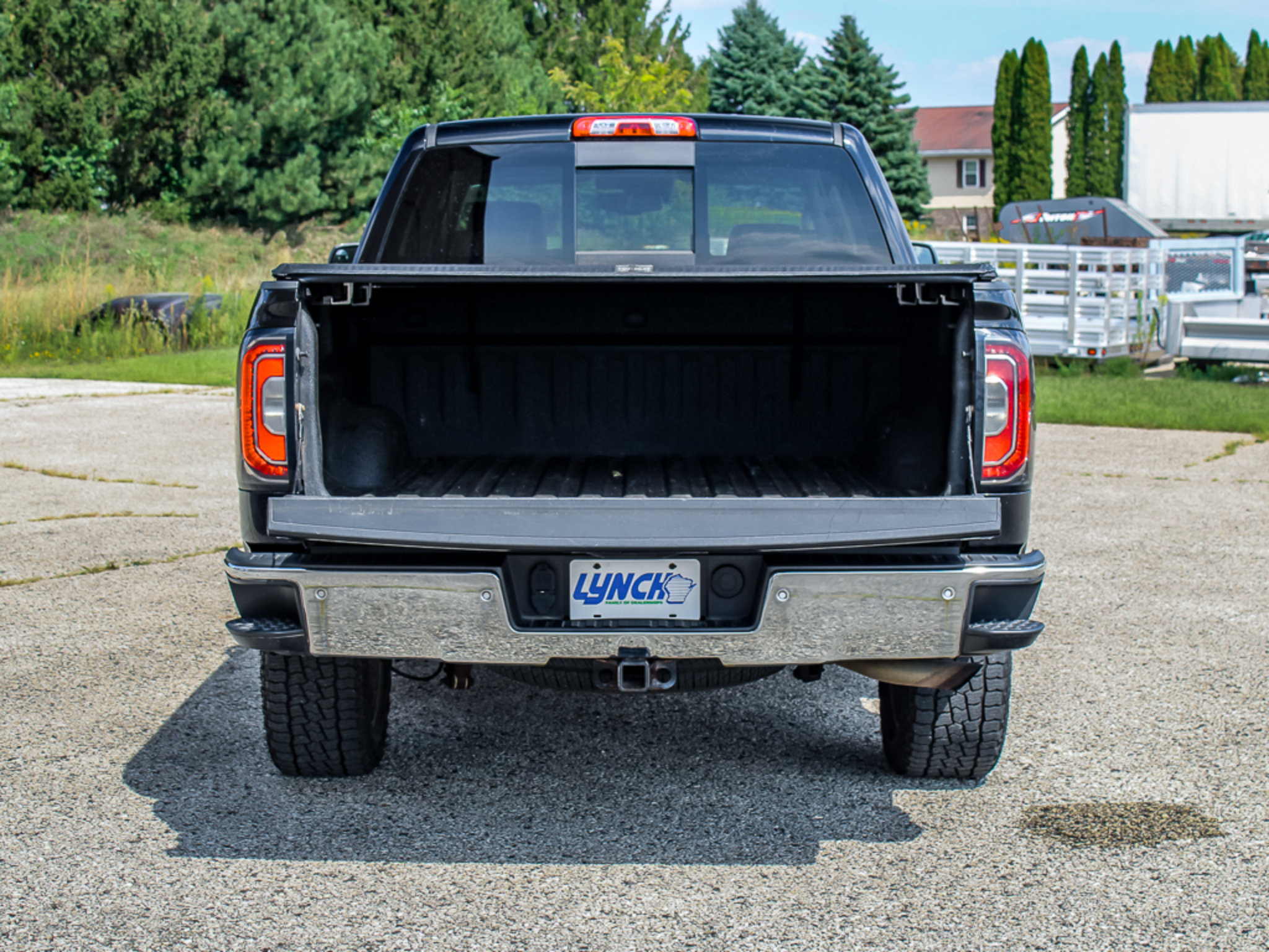 Used 2016 GMC Sierra 1500 SLT w/ SLT Premium Package AWD/4WD image 7