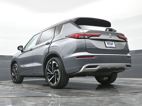 Used 2022 Mitsubishi Outlander SEL FWD image 36