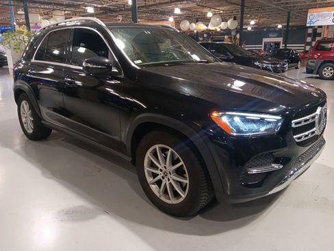 Used 2025 Mercedes-Benz GLE 350 4MATIC image 6