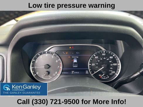 Used 2023 Nissan Titan SV w/ SV Convenience Package image 32