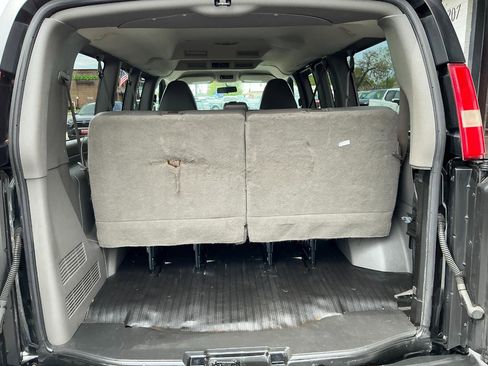 Used 2013 Chevrolet Express 2500 LS w/ Power Package RWD image 17