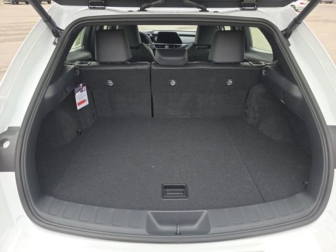 New 2026 Lexus UX 300h AWD image 9