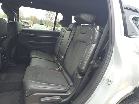 New 2026 Jeep Grand Cherokee L 4WD image 26