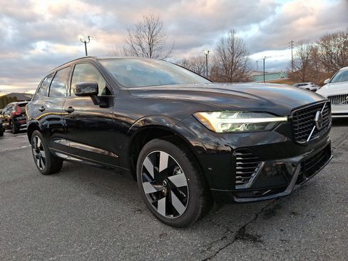 New 2025 Volvo XC60 T8 Plus w/ Protection Package Premier image 1