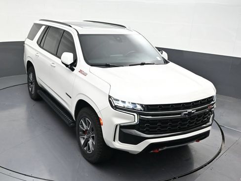 Used 2022 Chevrolet Tahoe Z71 w/ Z71 Off-Road Package AWD/4WD image 21