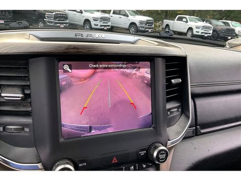 Used 2019 RAM 1500 Laramie image 21