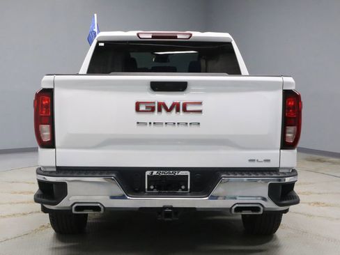 Used 2023 GMC Sierra 1500 SLE image 10
