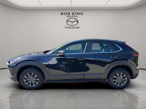 Used 2024 MAZDA CX-30 AWD 2.5 S image 2