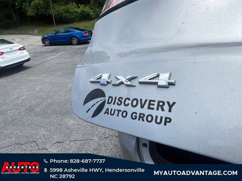 Used 2022 Jeep Compass Limited AWD/4WD image 28