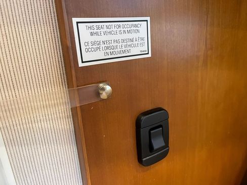 Used 2013 Mercedes-Benz Sprinter 3500 image 37