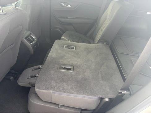 Used 2020 Chevrolet Blazer LT image 20