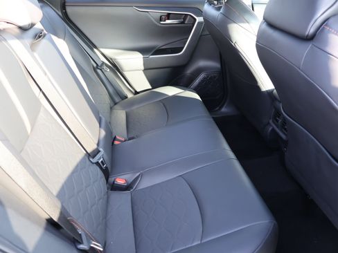 Used 2024 Toyota RAV4 Adventure image 13