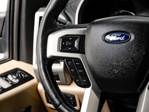 Used 2017 Ford F150 Lariat RWD image 15