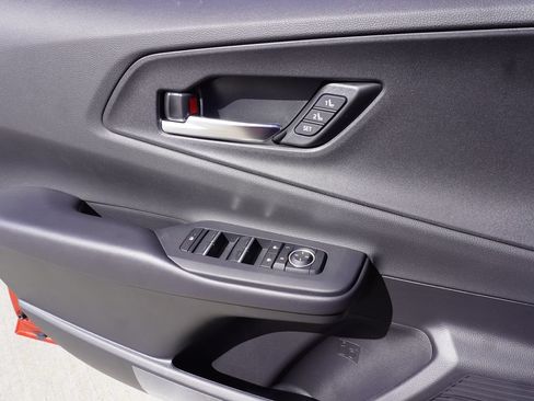 New 2026 Toyota Prius Plug-In Hybrid FWD image 12