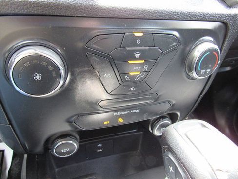 Used 2019 Ford Ranger XL w/ Equipment Group 101A Mid RWD image 33