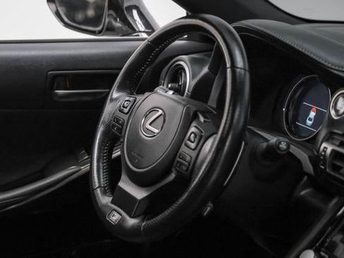 Used 2022 Lexus IS 350 F Sport image 13