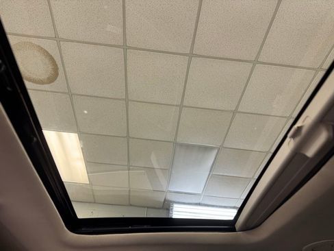 Used 2022 GMC Acadia Denali w/ Black Diamond Edition image 47