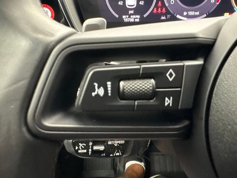 Certified 2024 Porsche Cayenne AWD/4WD image 37