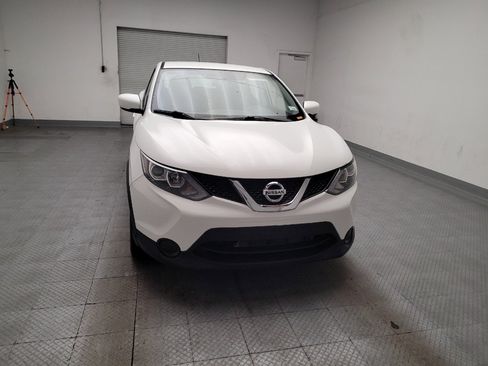 Used 2018 Nissan Rogue Sport S w/ S Appearance Package AWD/4WD image 14