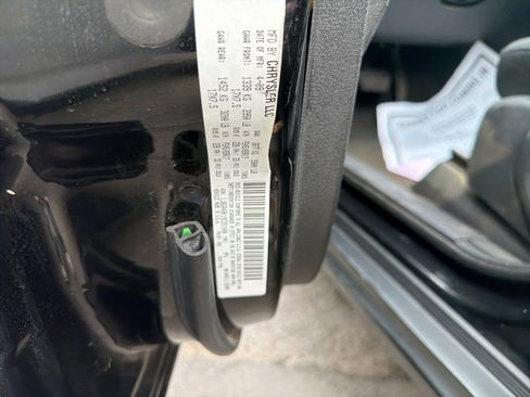 Used 2009 Jeep Grand Cherokee Laredo image 29