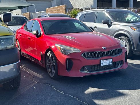 Used 2019 Kia Stinger GT RWD image 2