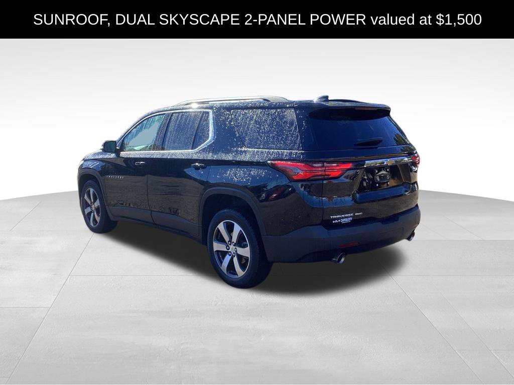 Used 2023 Chevrolet Traverse LT w/ LT Premium Package AWD/4WD image 5