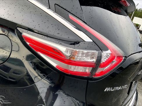Used 2017 Nissan Murano Platinum w/ Platinum Technology Package image 27