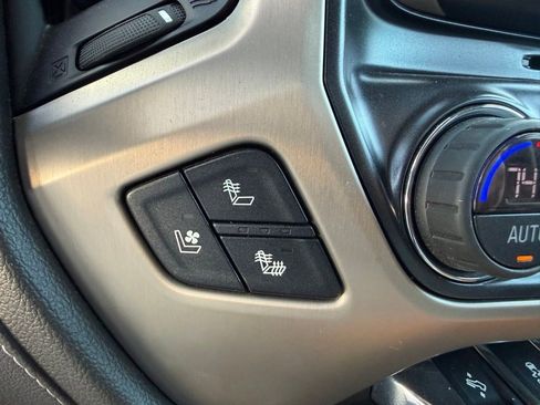 Used 2019 GMC Sierra 3500 Denali w/ Duramax Plus Package AWD/4WD image 18