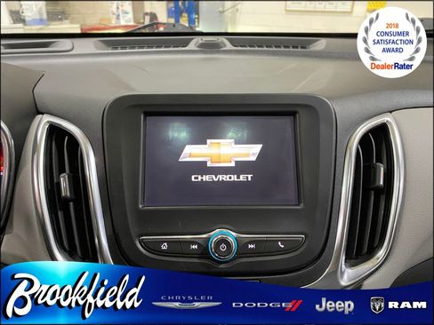 Used 2024 Chevrolet Equinox LT image 20