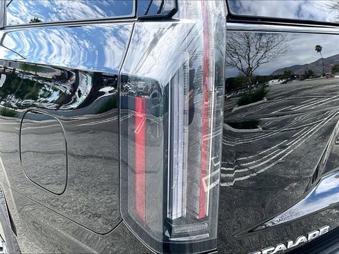New 2026 Cadillac Escalade Sport AWD/4WD image 15