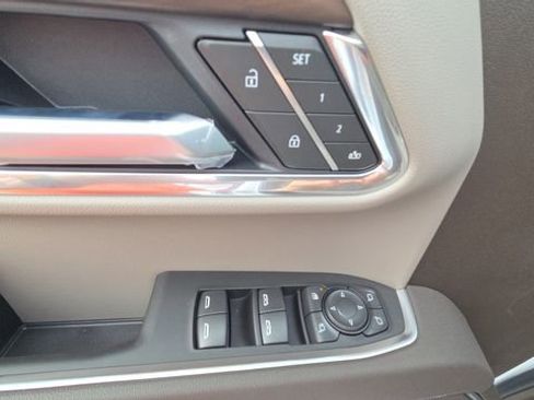 New 2026 GMC Sierra 1500 SLT w/ SLT Premium Package image 25