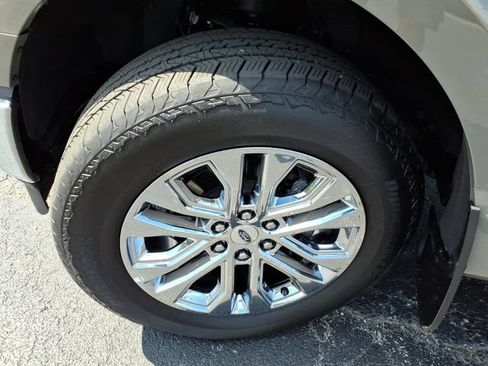 Used 2025 Ford F150 Lariat w/ Equipment Group 501A Mid AWD/4WD image 25