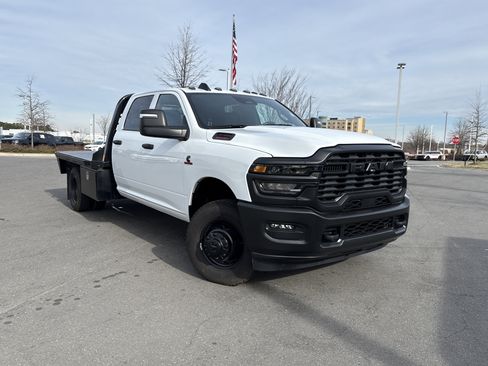 Used 2026 RAM 3500 Tradesman image 2