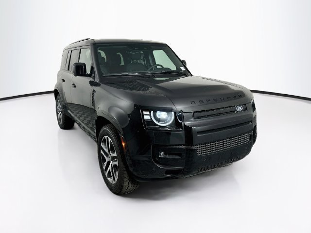 New 2026 Land Rover Defender 110 X-Dynamic SE AWD/4WD image 3