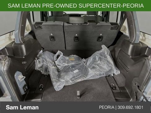 Used 2025 Jeep Wrangler Unlimited Sahara w/ Safety Group image 24