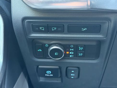 Used 2023 Ford F150 Lariat w/ Equipment Group 502A High AWD/4WD image 12