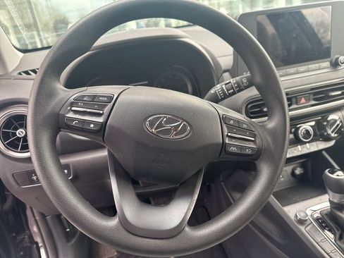 Used 2023 Hyundai Kona SEL image 11