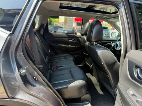 Used 2015 Nissan Rogue SL w/ SL Premium Package AWD/4WD image 30