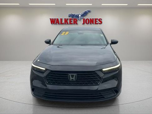 Used 2023 Honda Accord EX image 2