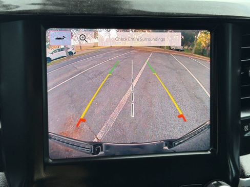 Used 2022 RAM 1500 Big Horn w/ Night Edition AWD/4WD image 22